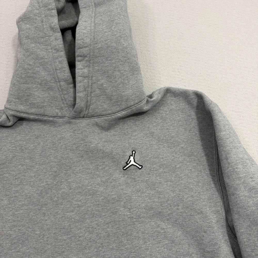 Jordan Hoodie Mens Large Gray Jumpman Essentials Pullover DA9818-091 Fleece